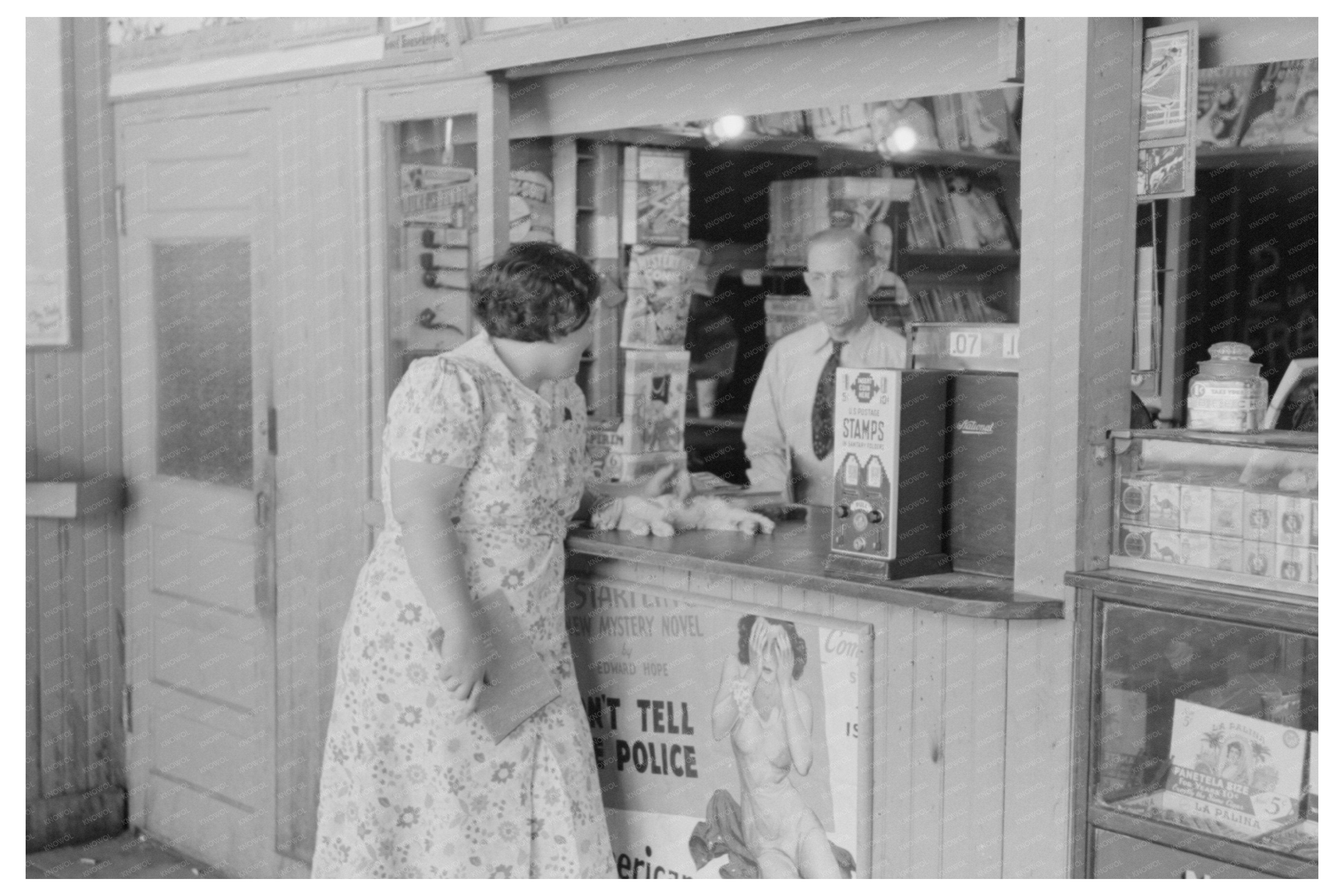 Tobacco Stand Conversation Oklahoma City July 1939