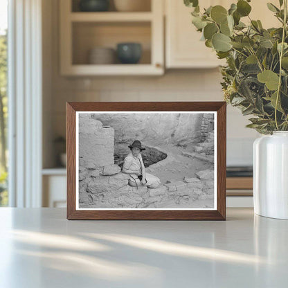 Tourists Explore Cliff Dwellings in Mesa Verde 1939