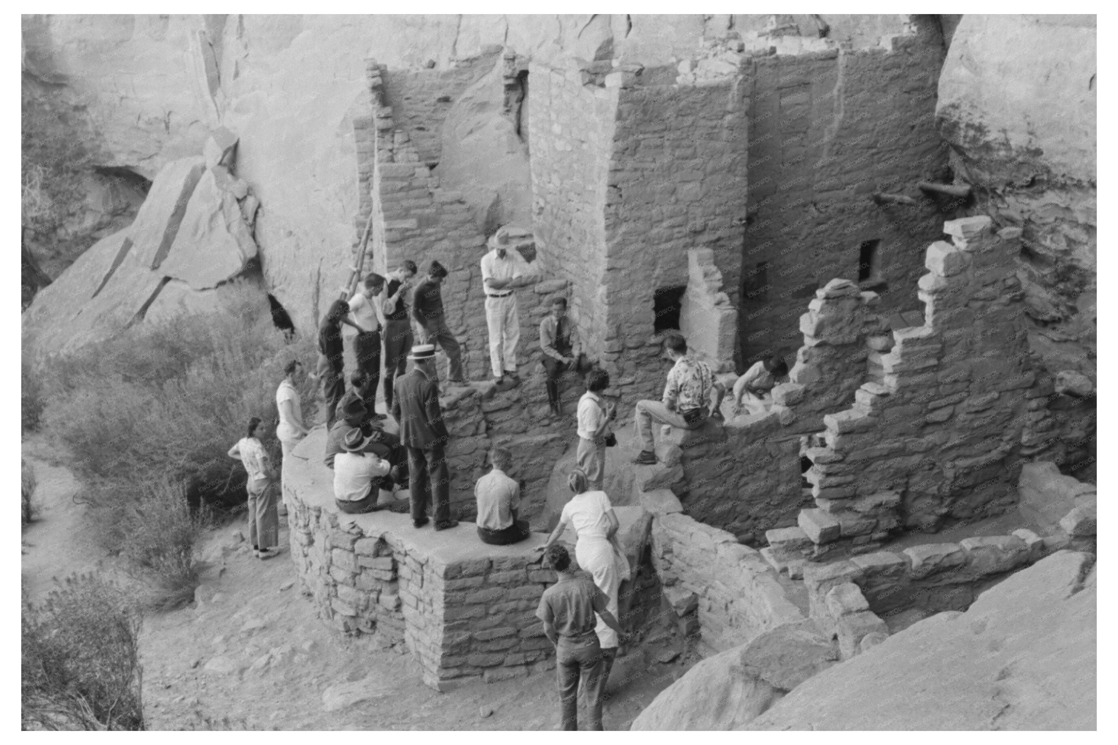 Mesa Verde Cliff Dwellings Tourists August 1939