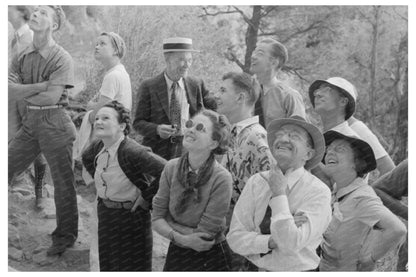 Tourists at Indian Hieroglyphic in Mesa Verde 1939