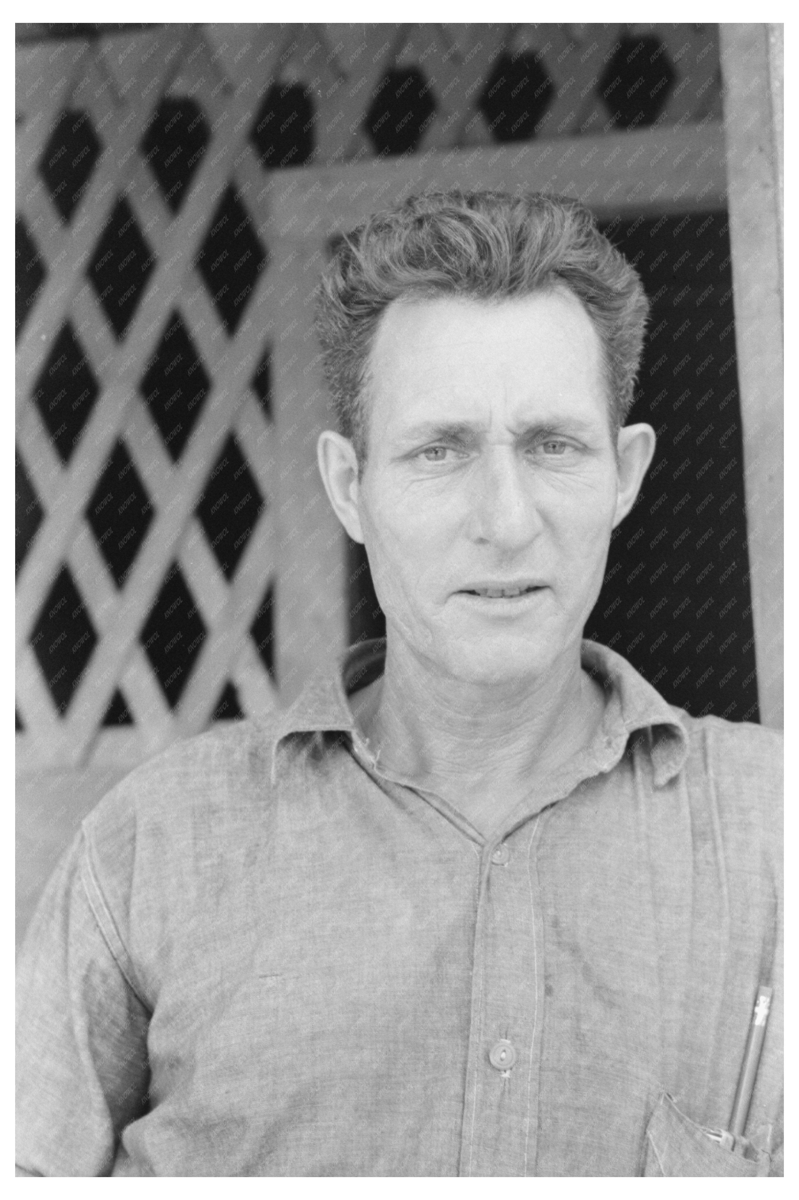 Oil Field Worker Saint Louis Oklahoma August 1939