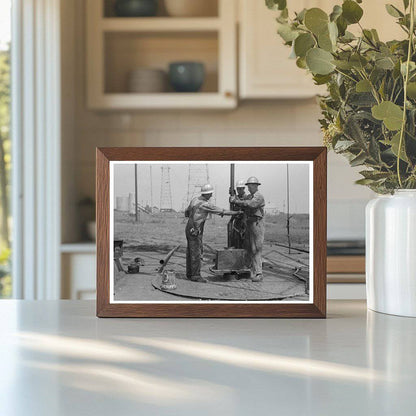 Roughnecks at Oil Well Oklahoma City August 1939