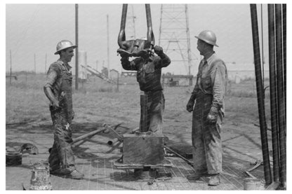 Roughnecks at Oklahoma Oil Well August 1939