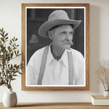 Veteran Oil Worker Peddler in Seminole Oklahoma 1939