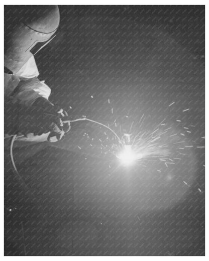 Electric Welding in Seminole Oil Fields August 1939