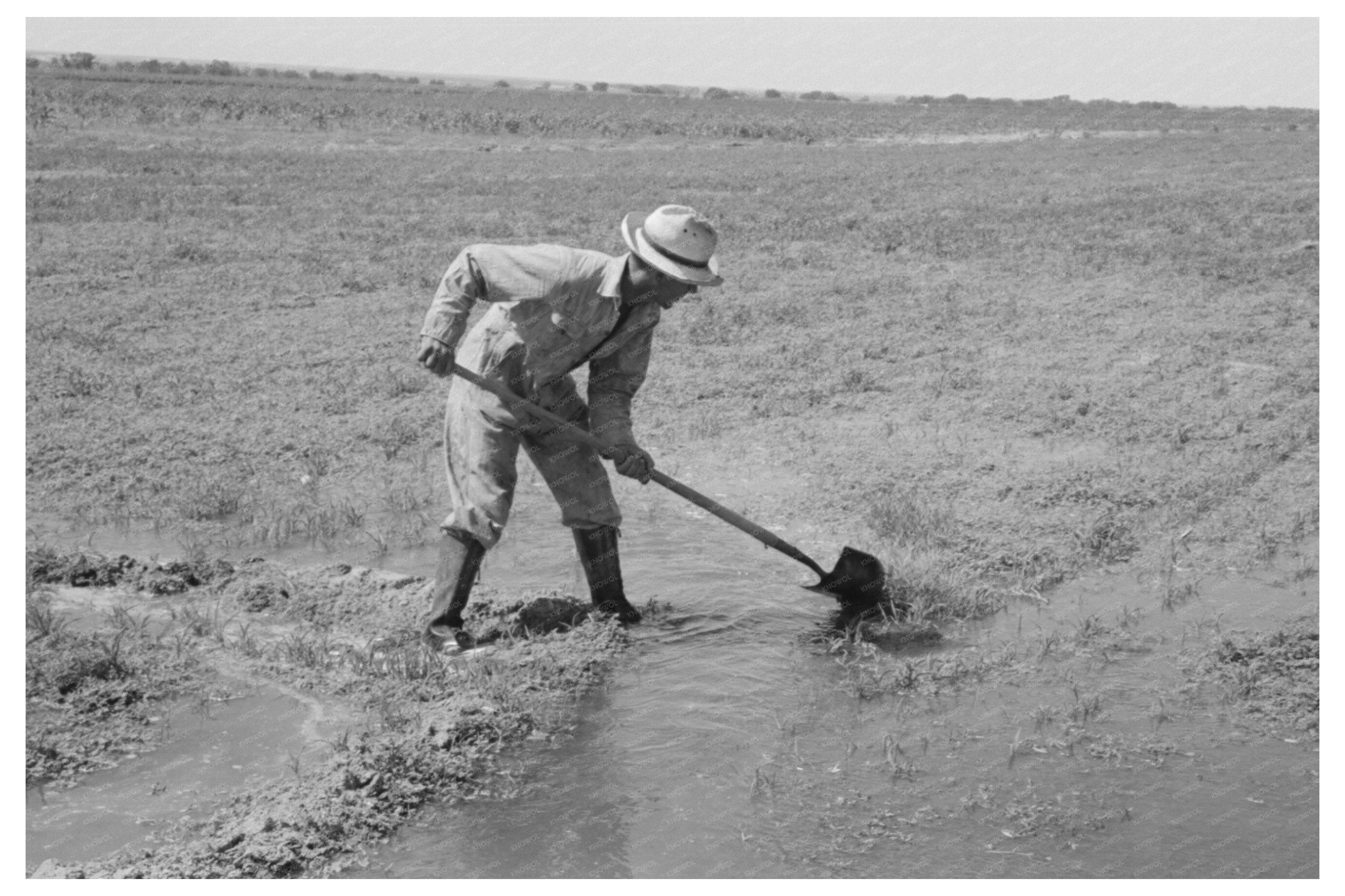 Mr. Johnson with Cooperative Irrigation Well Kansas 1939