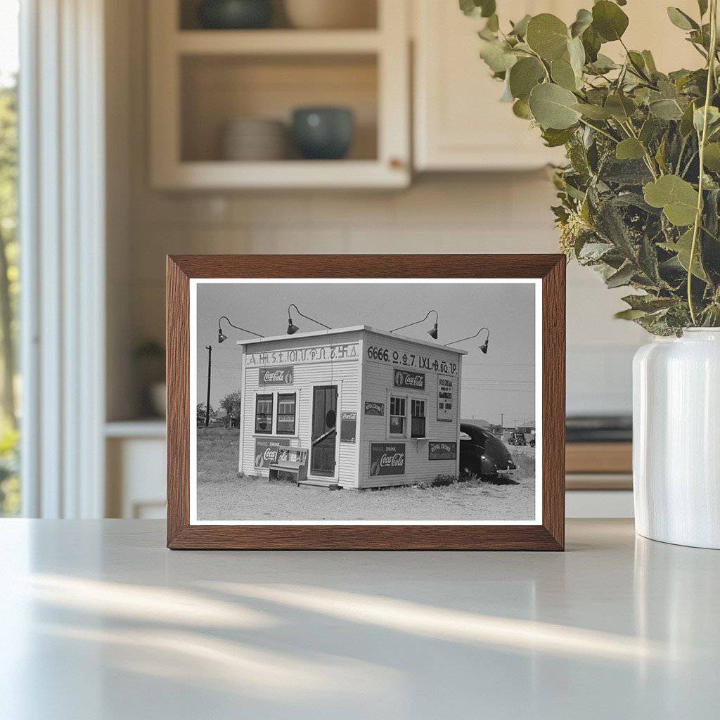 Vintage Hamburger Stand in Dumas Texas 1939