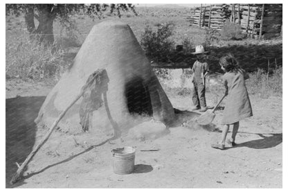 Hot Coals Extraction in Taos County New Mexico 1939