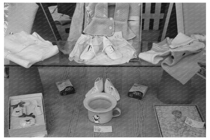 Vintage 1939 Window Display in Windsor Locks Connecticut