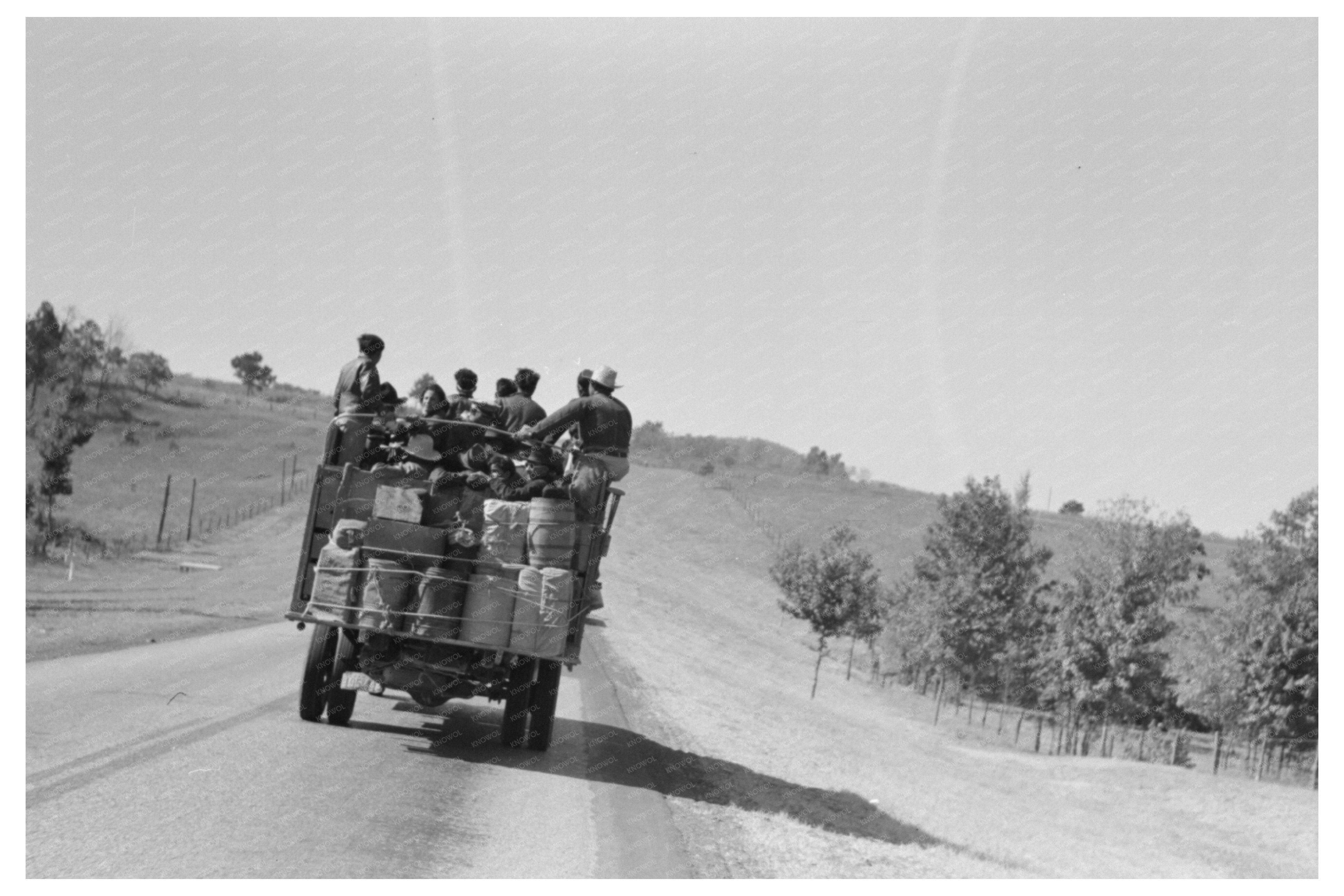 Mexican Migrants Returning from Cotton-Picking October 1939