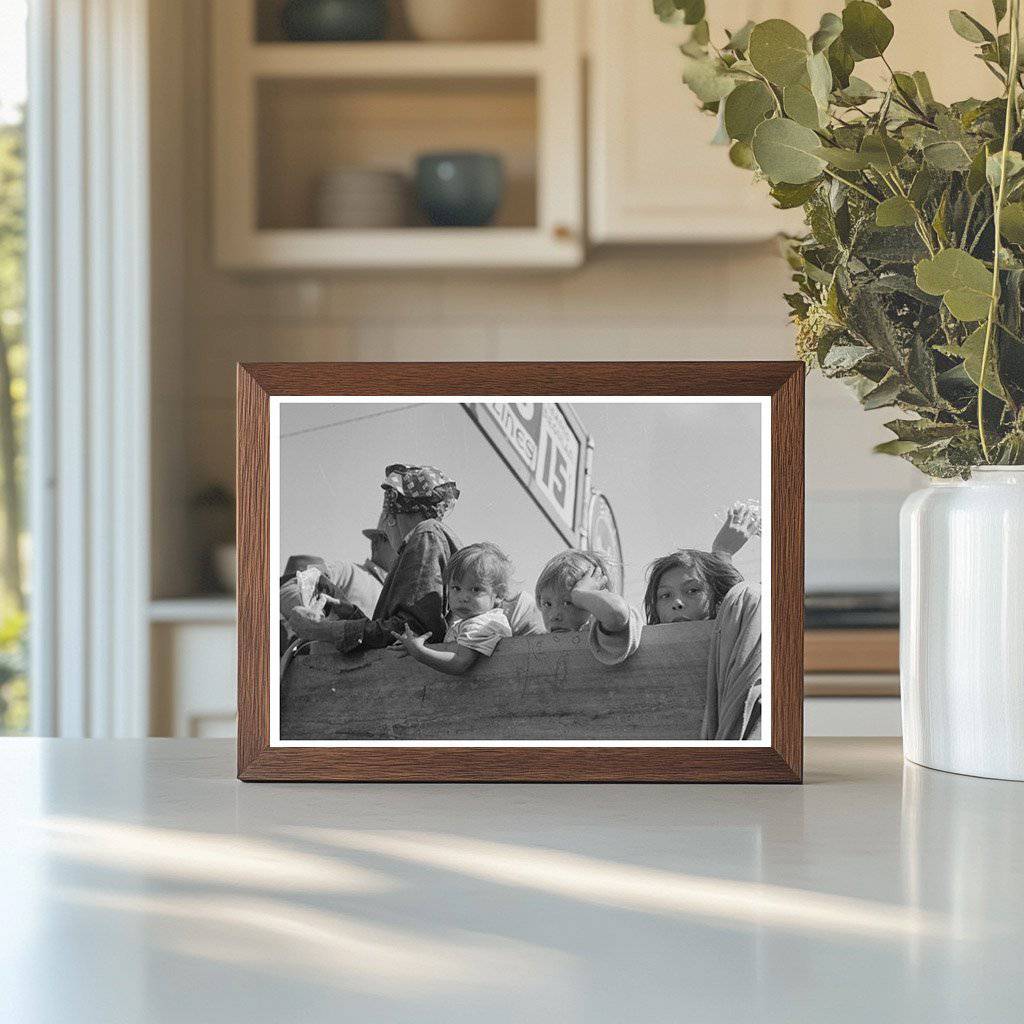 Mexican Woman and Children Returning Home Texas 1939