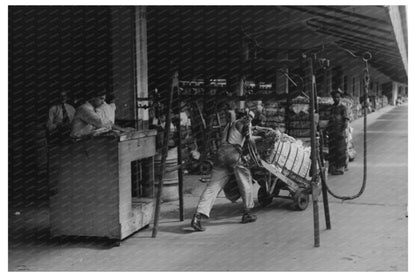 Cotton Unloading at Houston Compress October 1939