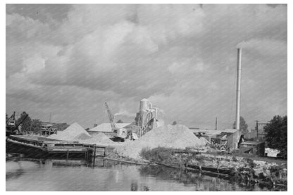 Oyster Shell Crushing Plants in Port of Houston 1939