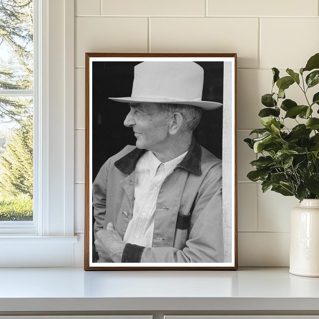 Texas Farmer at Gonzales County Fair 1939