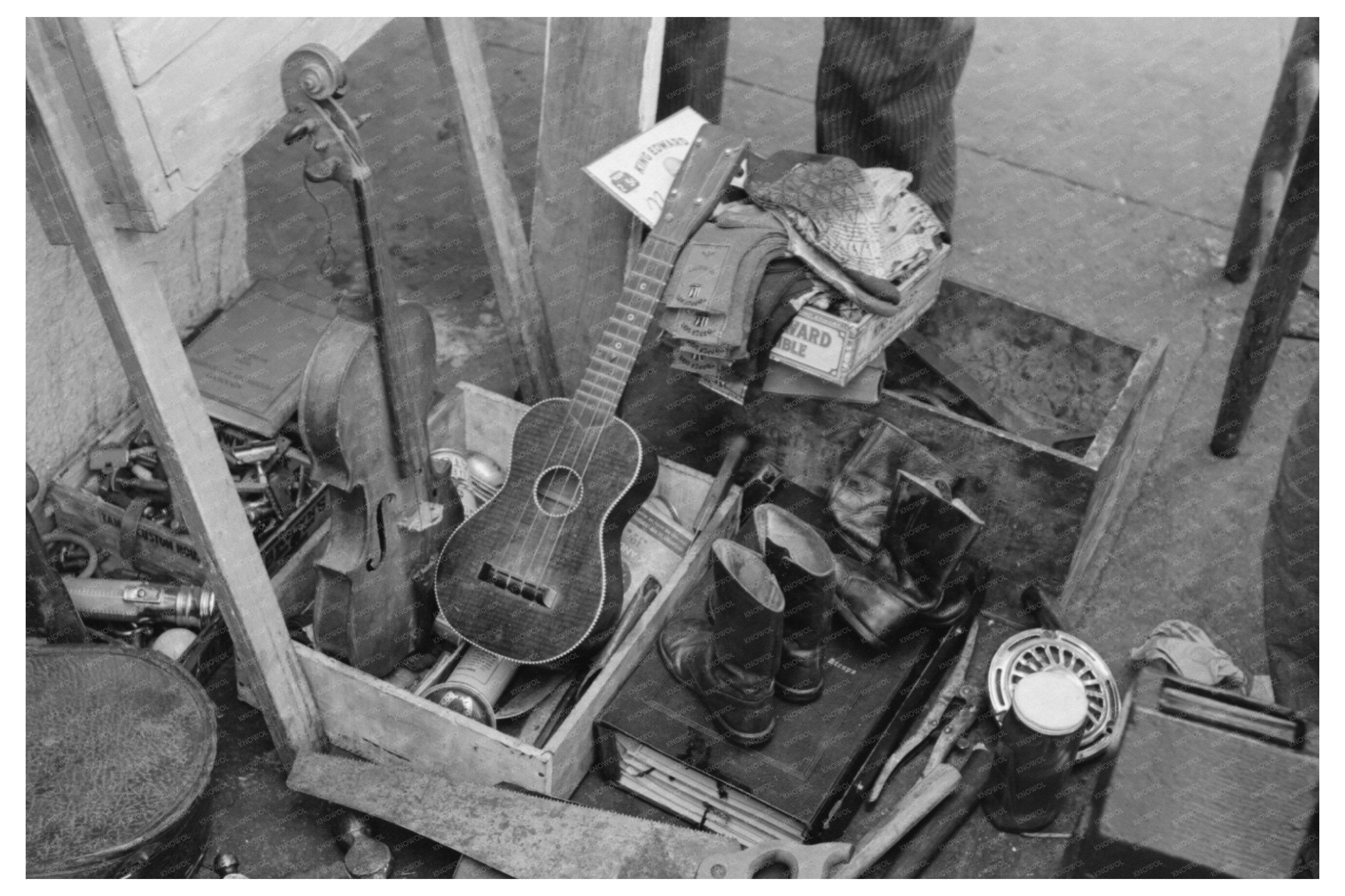 Waco Texas Market Square Second Hand Goods 1939