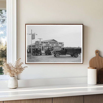 Sandwich Shop in Waco Texas November 1939 Vintage Photo