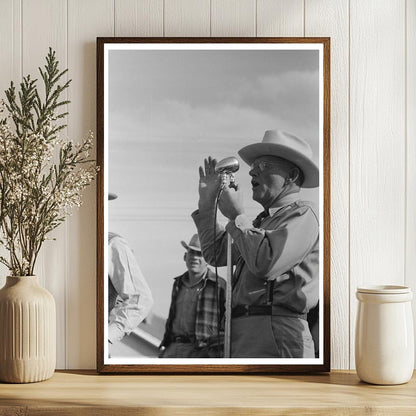 Eldorado Texas Horse Owner Advocating at Auction 1939