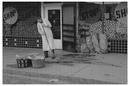 Vintage 1939 San Angelo Texas Morning Walkway Scene