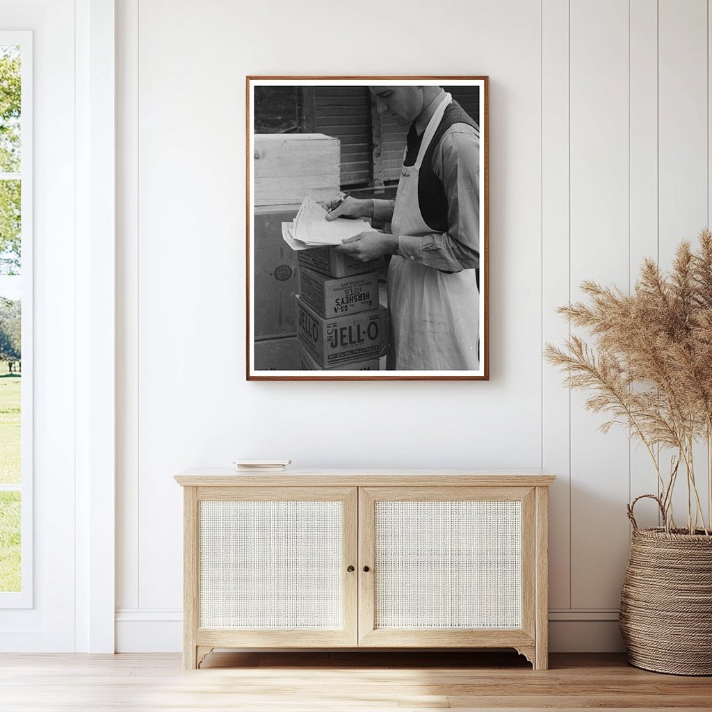 Supply Delivery at Wholesale Grocery San Angelo 1939