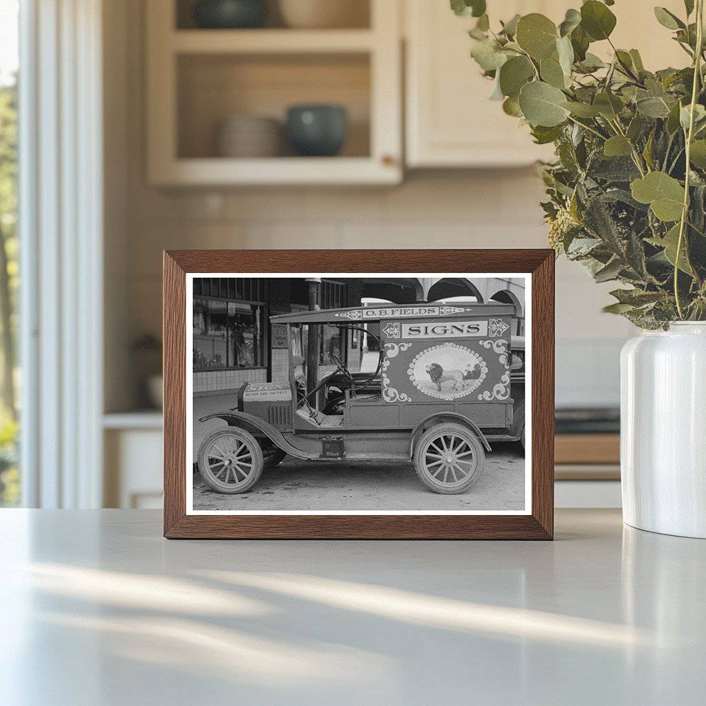 Vintage Truck of Sign Painter in San Angelo 1939