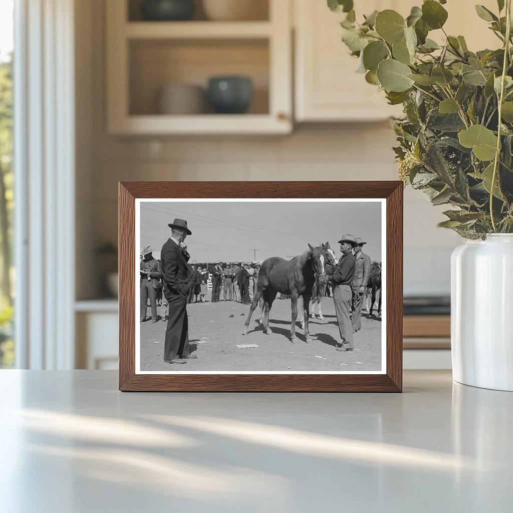 West Texan Shows Horse at San Angelo Stock Show 1940