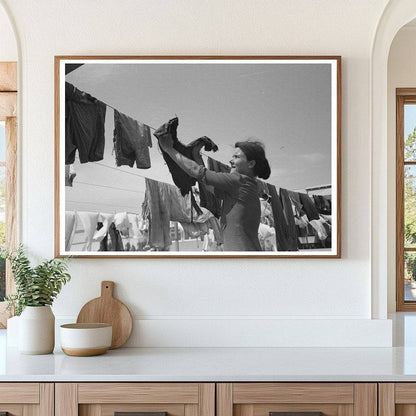 Wife of Migratory Worker Hanging Laundry Arizona 1940