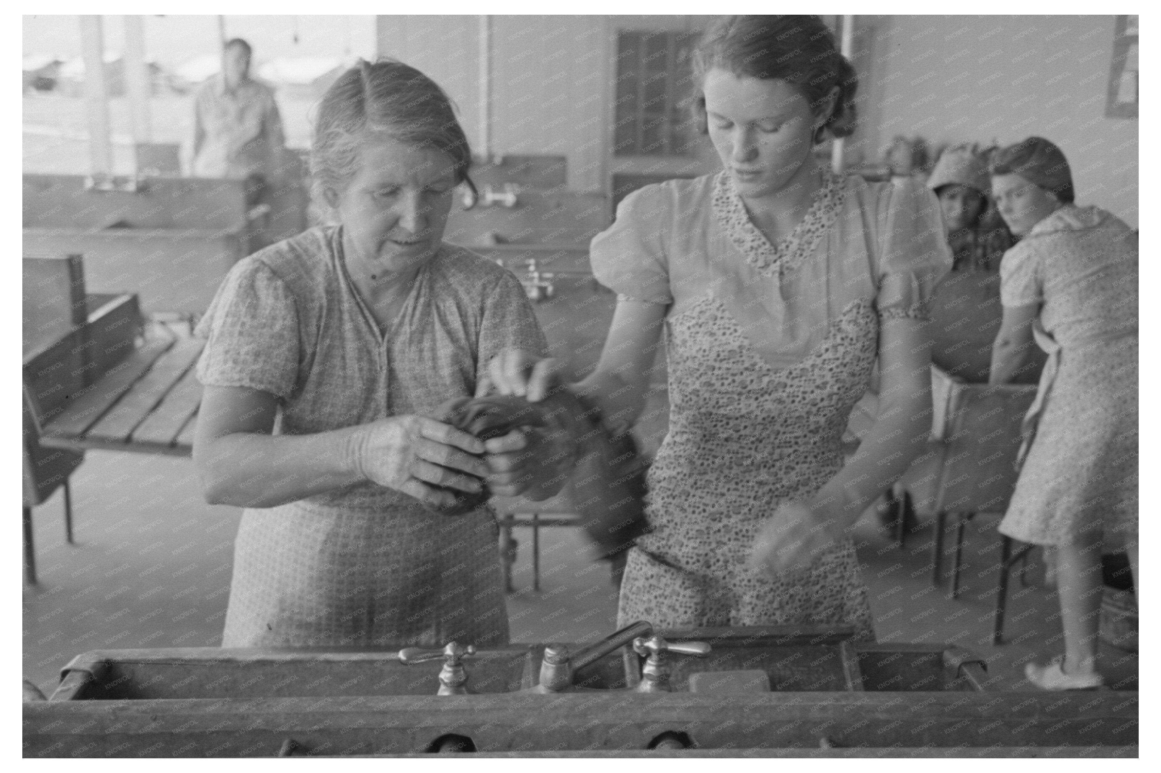 Wives of Migratory Laborers in Arizona Laundry May 1940