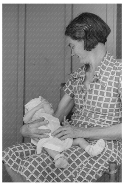 Mother and Child at Agua Fria Labor Camp 1940
