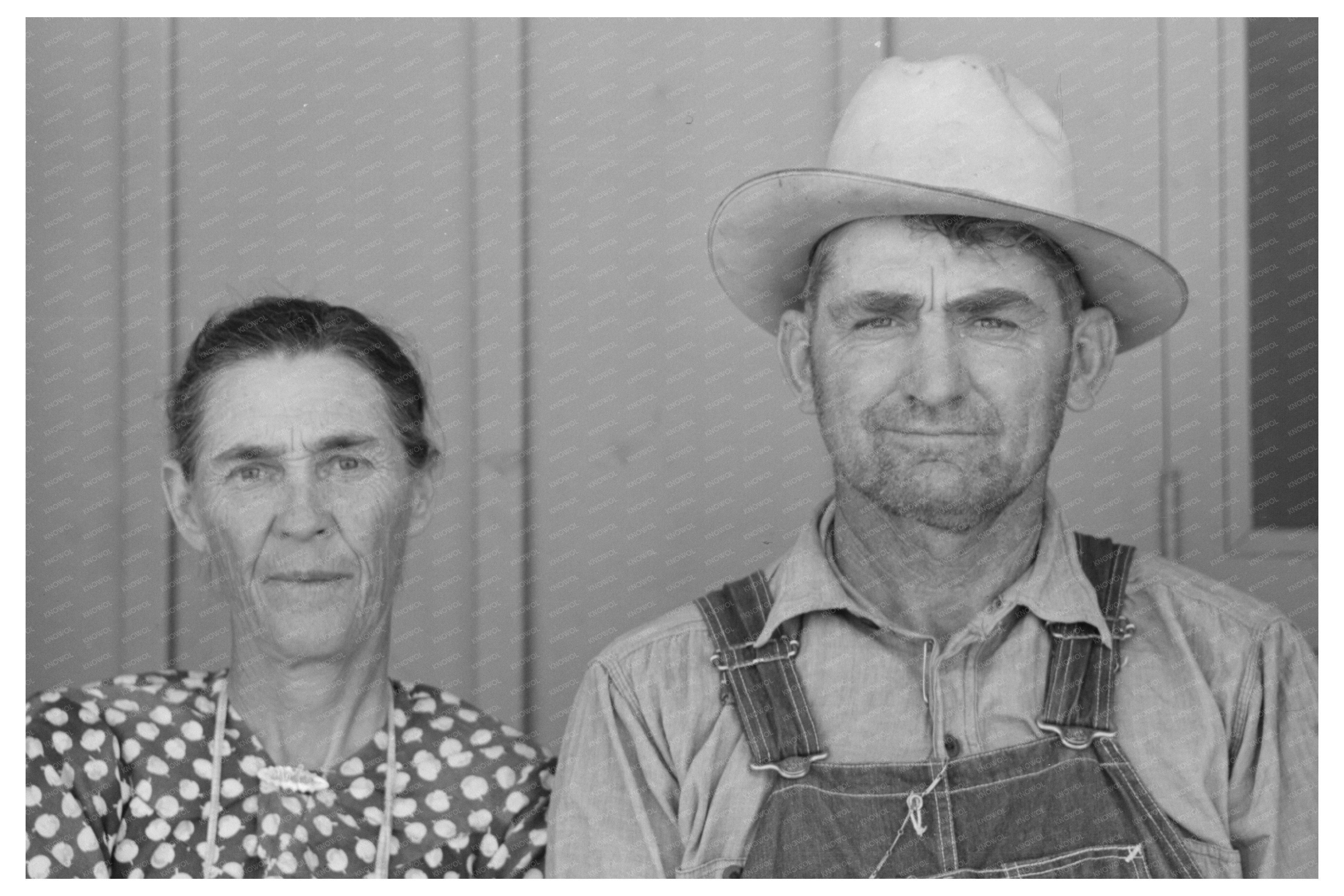 Migratory Worker and Wife Agua Fria Labor Camp 1940