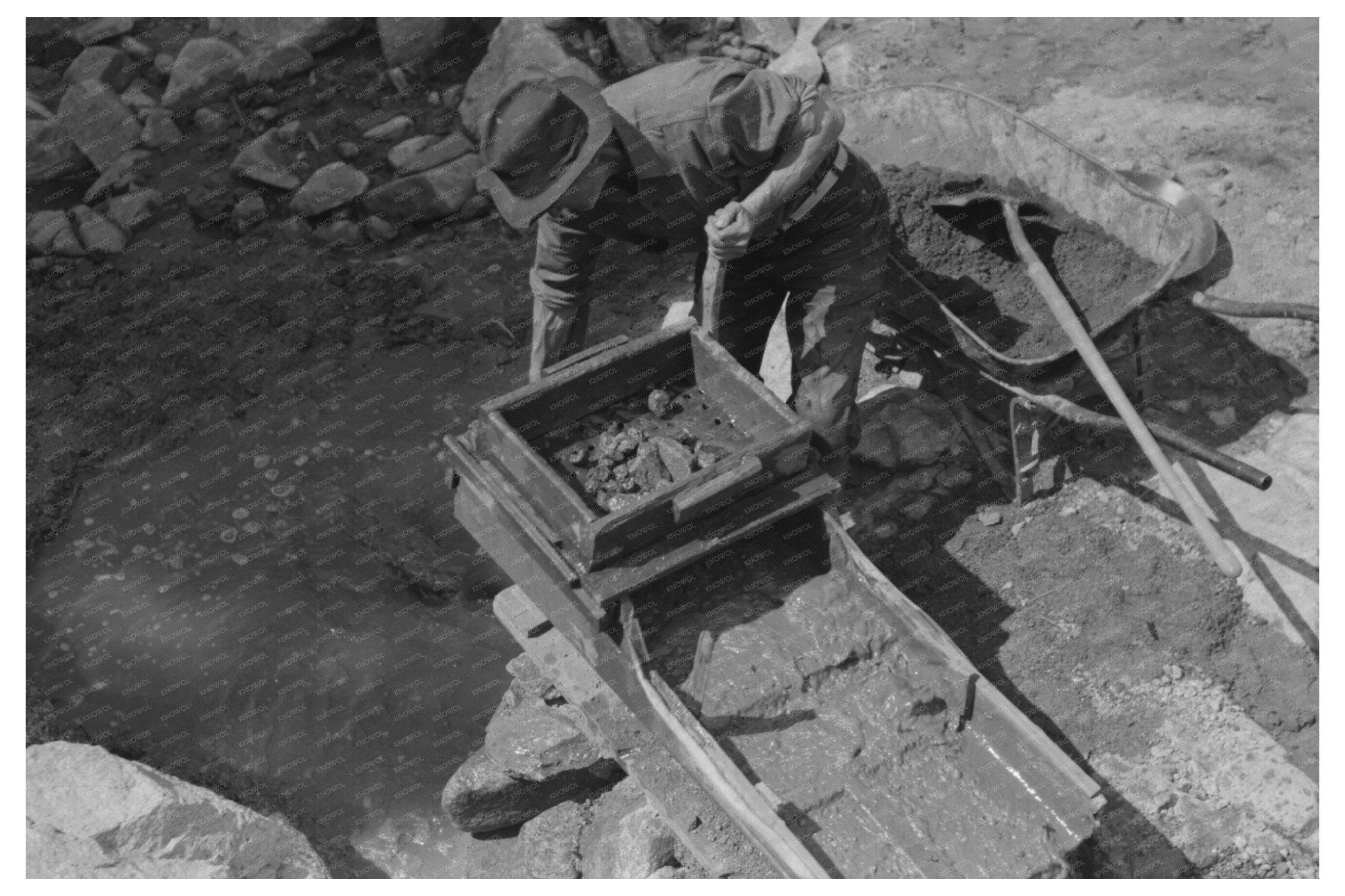 Eugene Davis Gold Prospector Pinos Altos New Mexico 1940