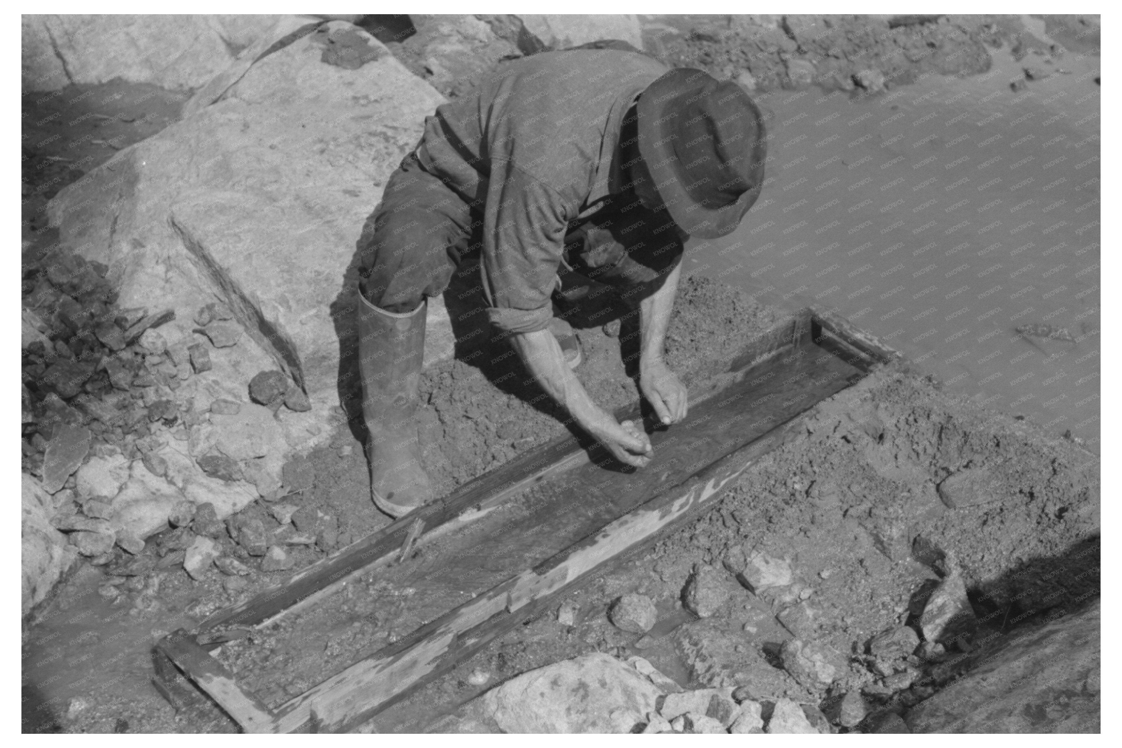 Pinos Altos Gold Prospector Sluice Box 1940