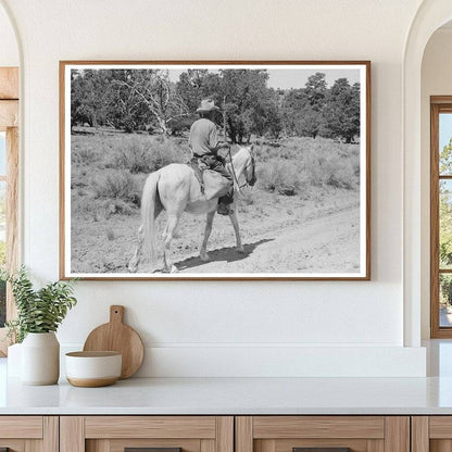 Homesteader Returns to Pie Town New Mexico June 1940