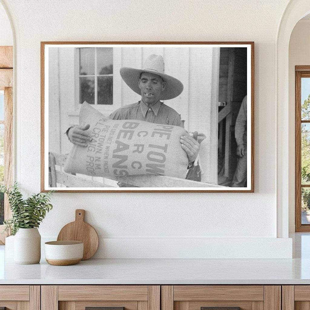 Mr. Leatherman Loads Pinto Beans in Pie Town New Mexico 1940