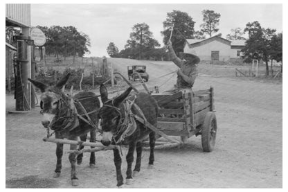 Mr. Leathermans Burro Cart at Filling Station June 1940