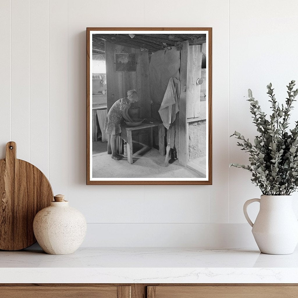 1940 Vintage Photo of Girl Washing Hands in Pie Town NM