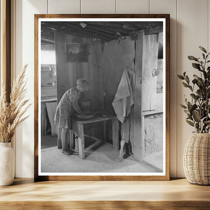 Jack Whinerys Daughter Washing Hands in Pie Town 1940