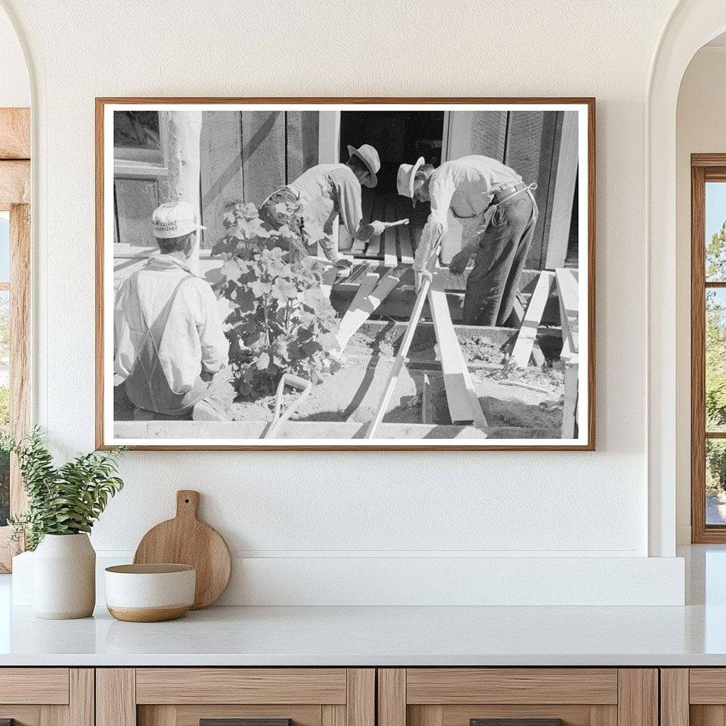 Farmers Build Porch for New House in Pie Town 1940