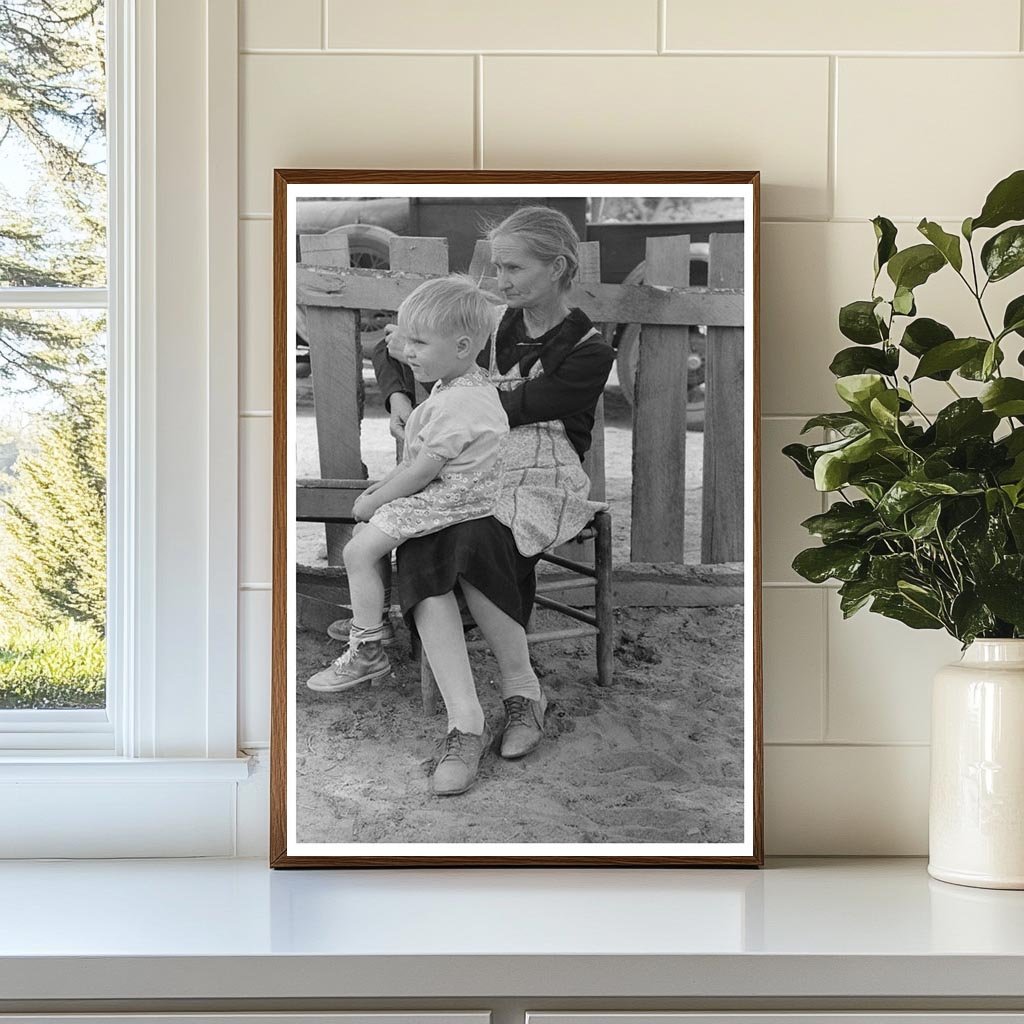 Mrs. Besson and Grandson in Pie Town New Mexico 1940