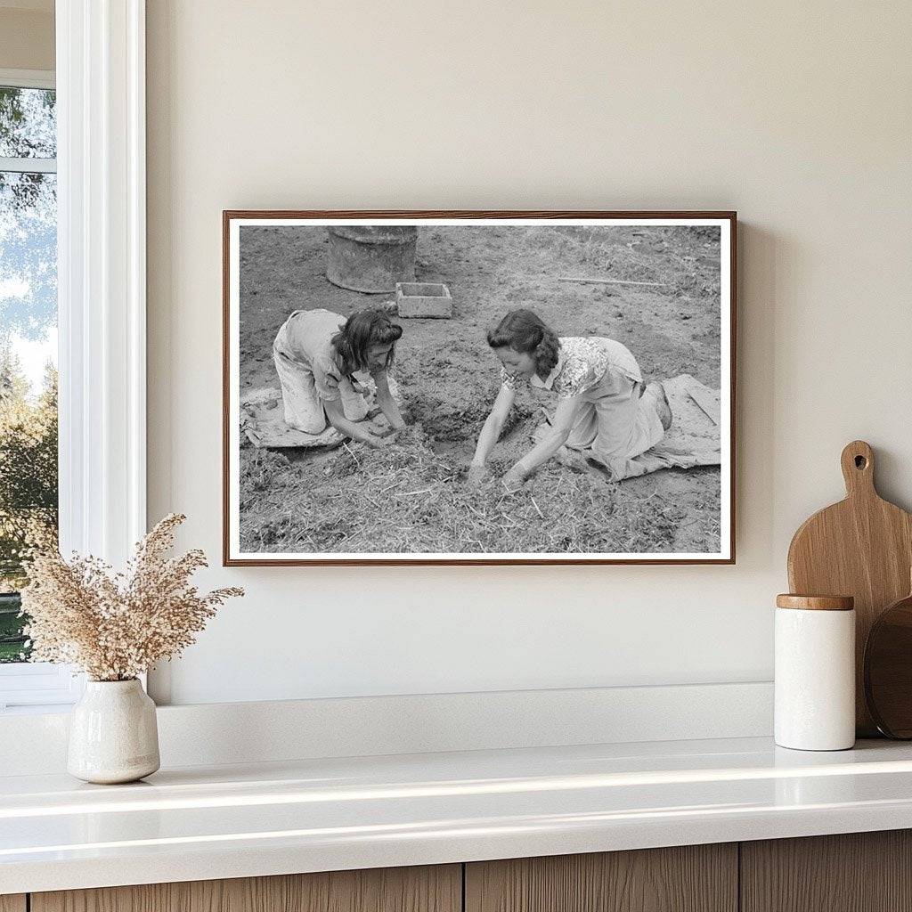 Spanish-American Girls Mixing Adobe Plaster New Mexico 1940