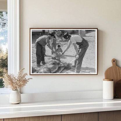 Spanish-American Farmers Peeling Hog Fat July 1940