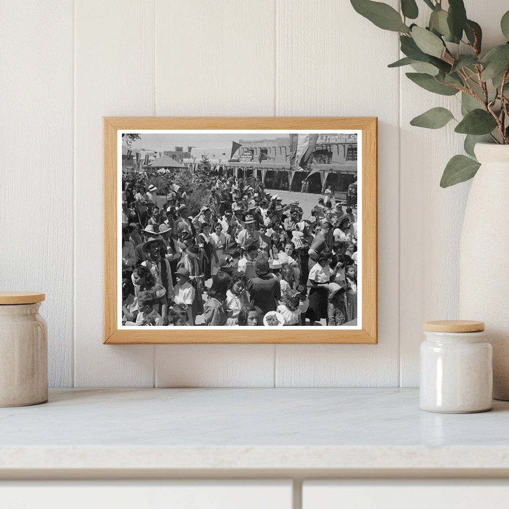 Taos New Mexico Fiesta Dance Crowd July 1940