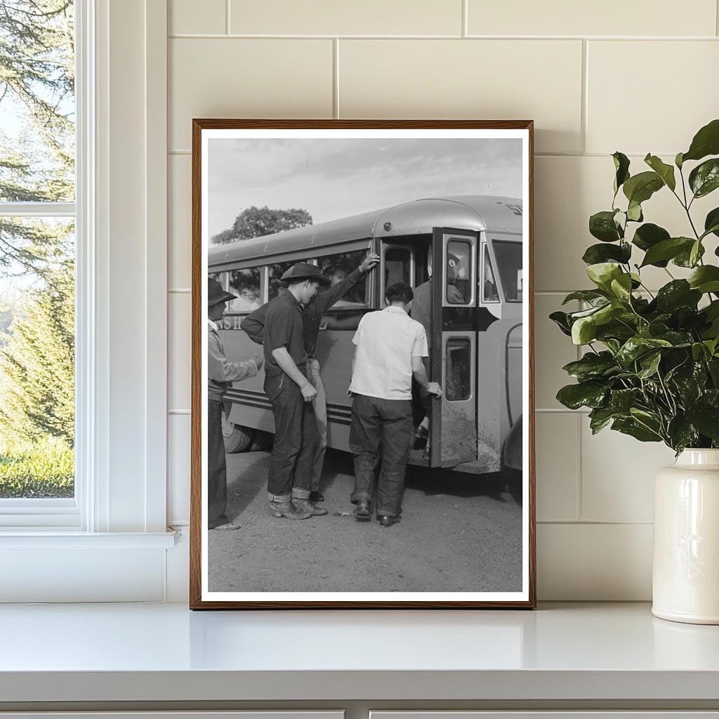 Concho Arizona Schoolchildren Boarding Bus September 1940