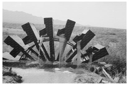 Waterwheel in Mohave County Arizona September 1940