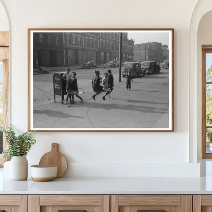 Children on South Side Chicago April 1941 Vintage Photo