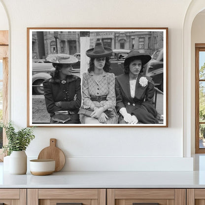 Girls Outside Episcopal Church Chicago April 1941