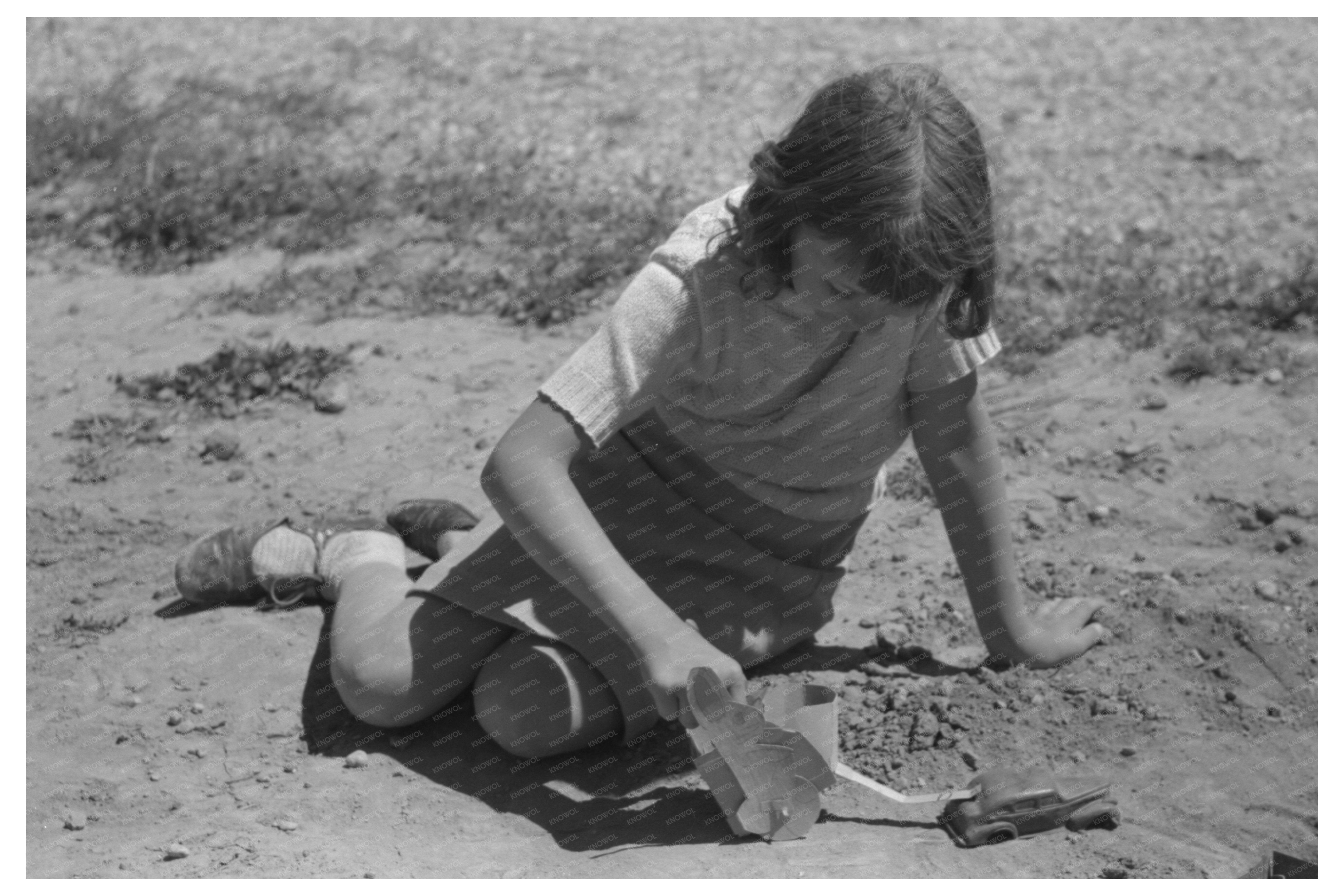 Child of Farm Worker in Caldwell Idaho 1941 Vintage Photo