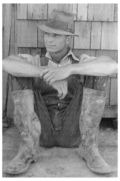 Farmer in Vale-Owyhee Irrigation Project June 1941