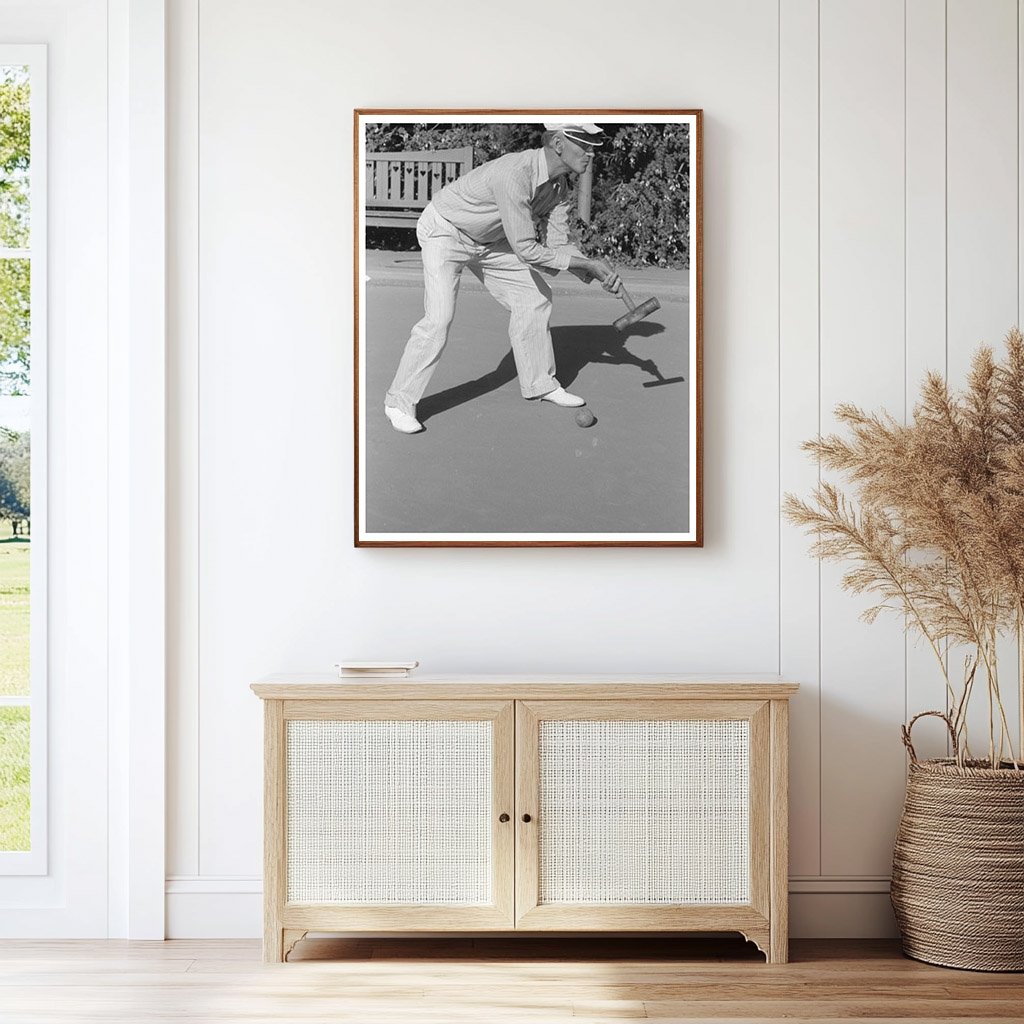 Roque Player in San Diego California June 1941