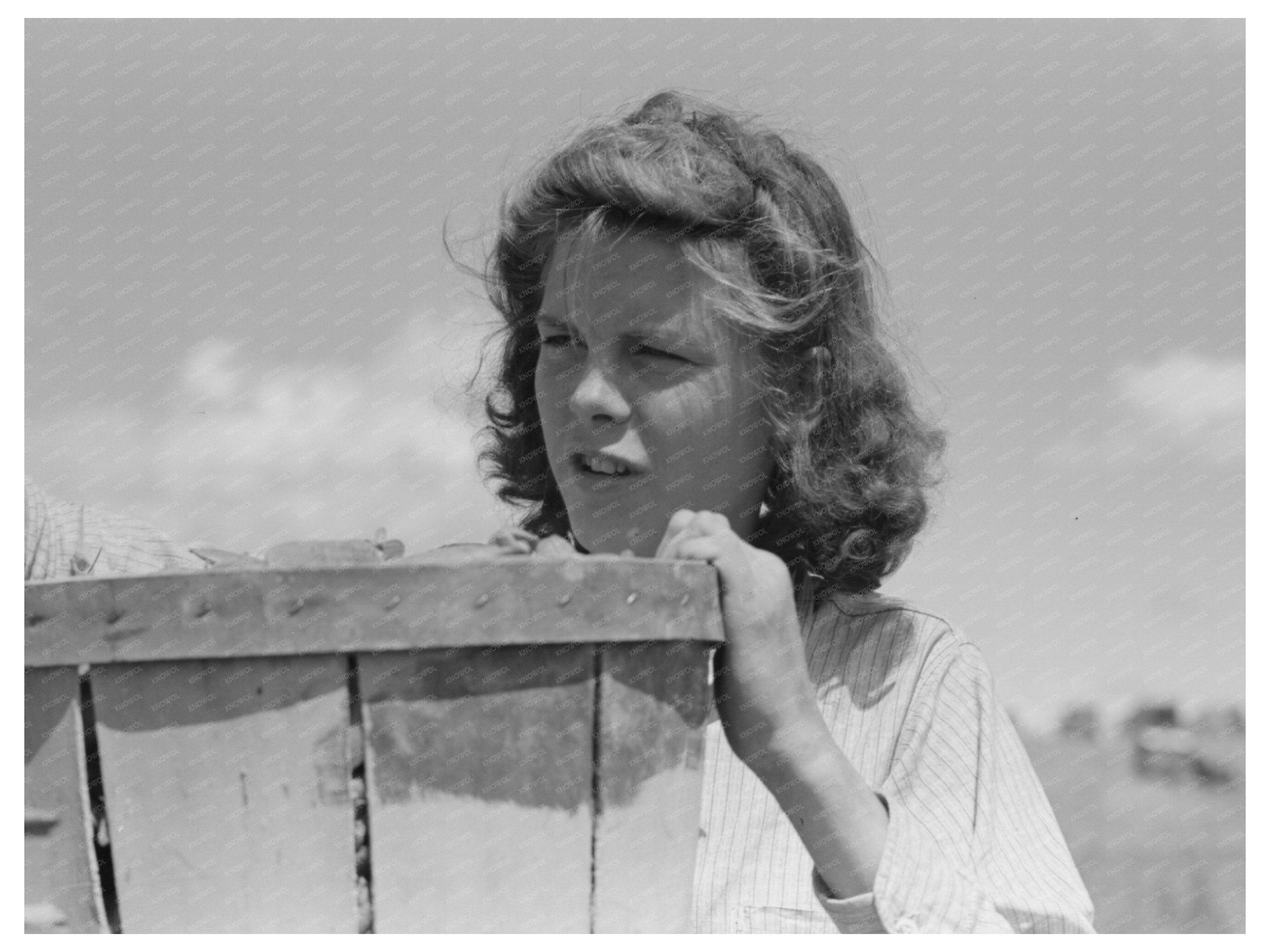 Pea Picker in Nampa Idaho June 1941 Black and White Photo