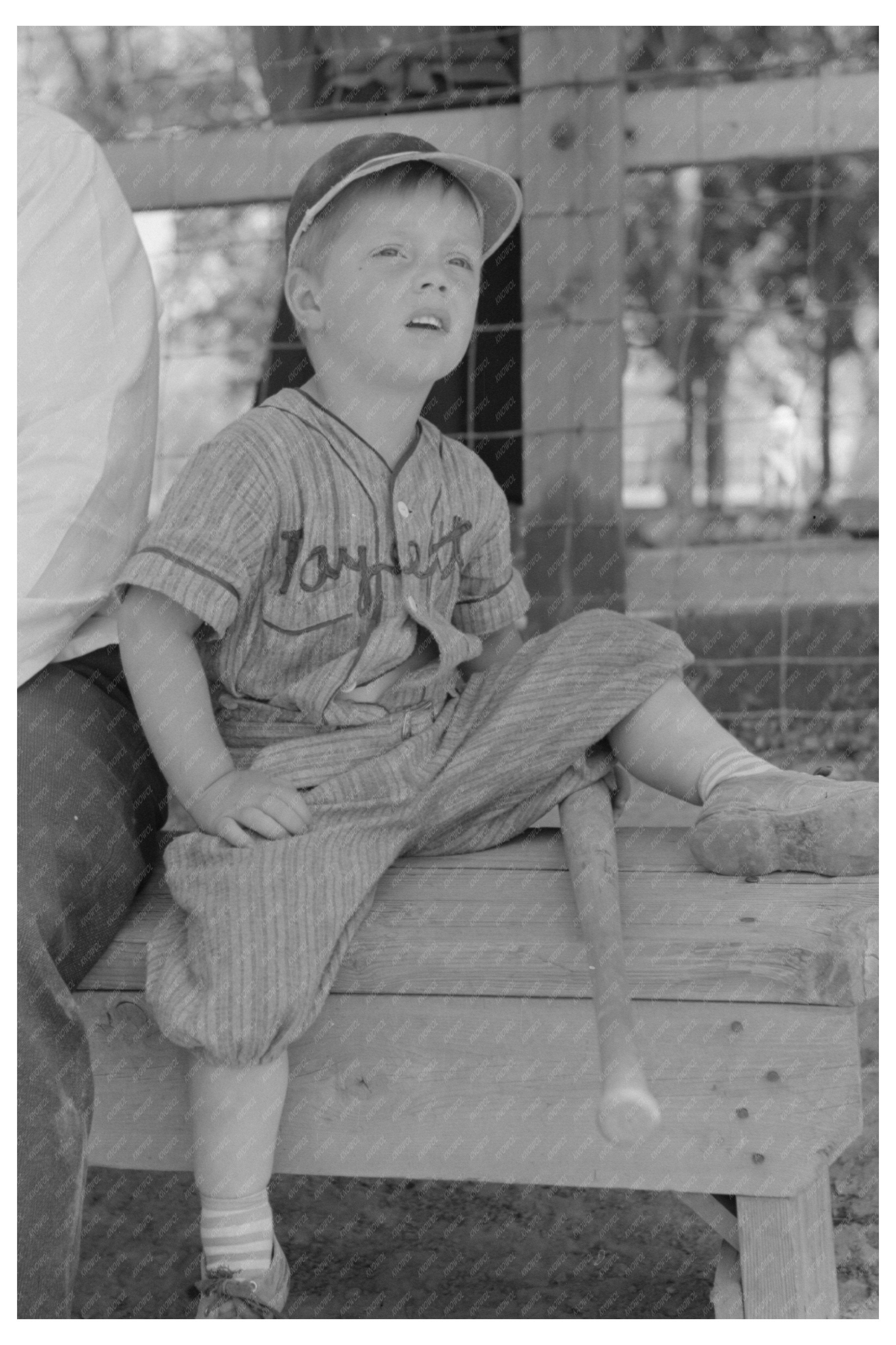 July 1941 Baseball Game Spectators in Vale Oregon